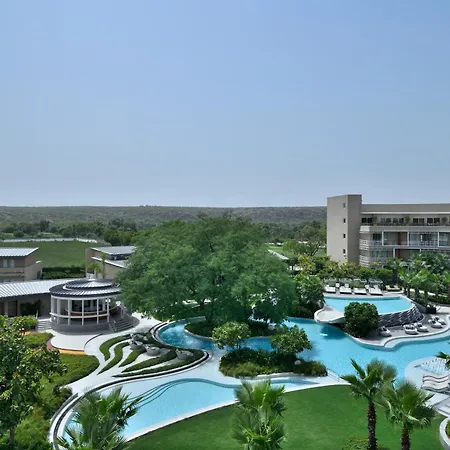 Courtyard By Marriott Aravali Resort Faridabad Exterior photo